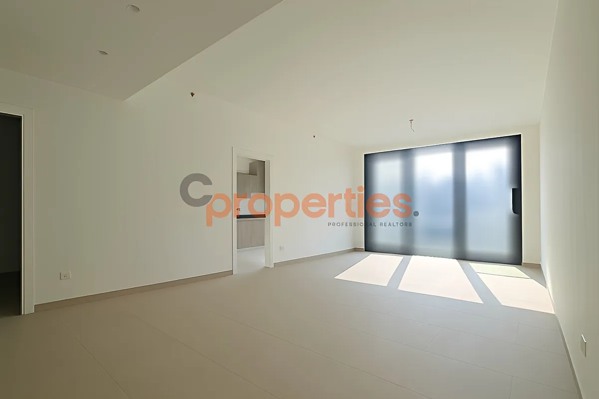 Apartment for Sale in Achrafieh - 2 bed, 3 bath