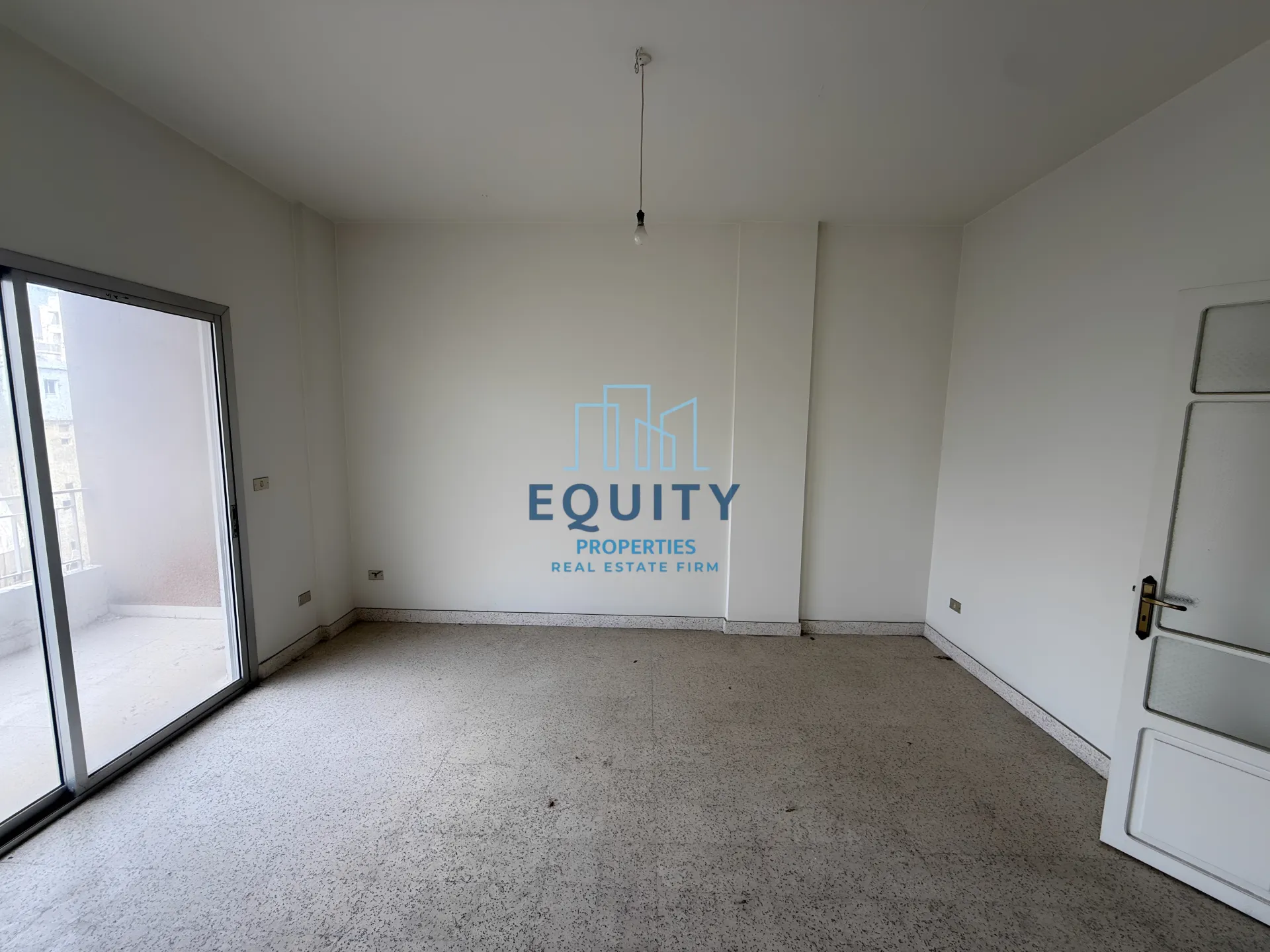 Apartment for sale in Furn El Chebak