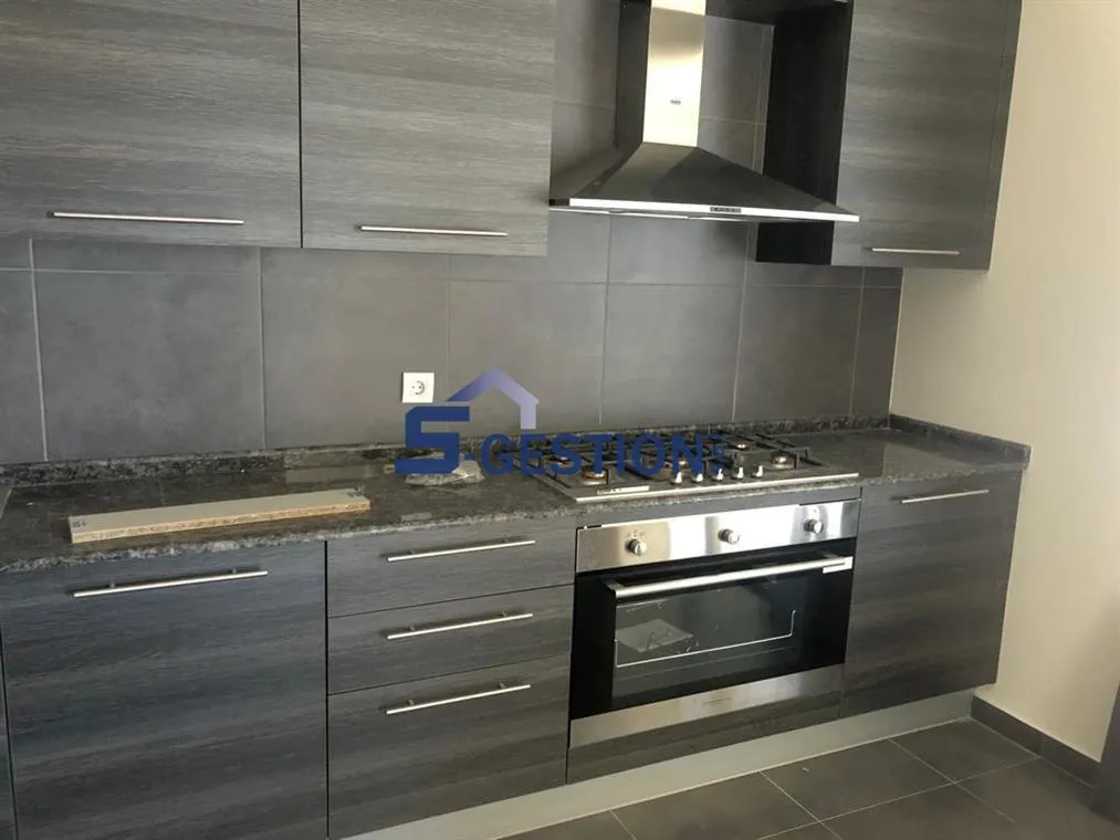 Apartment for Sale in Achrafieh - 3 bed, 5 bath