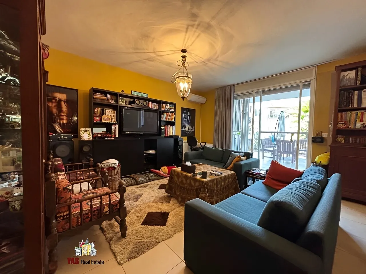 Apartment for Sale in Ballouneh