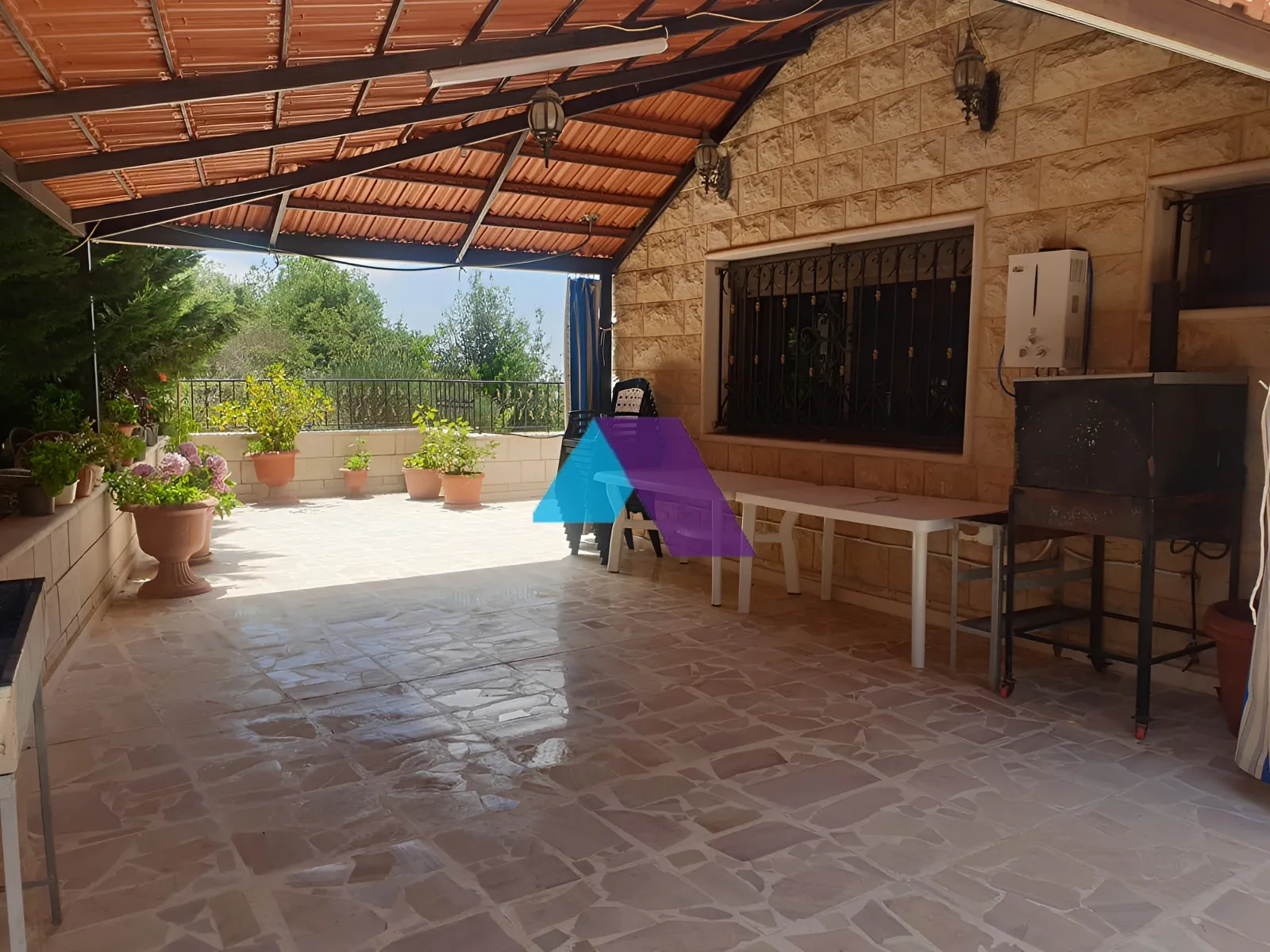 Villa for rent in Aabadiyeh