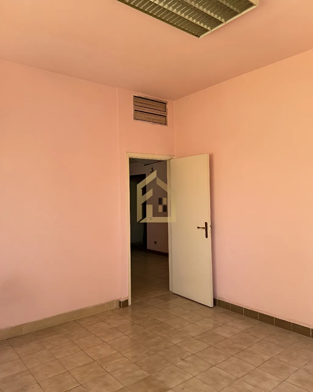 Office for sale in Jdeideh, Lebanon