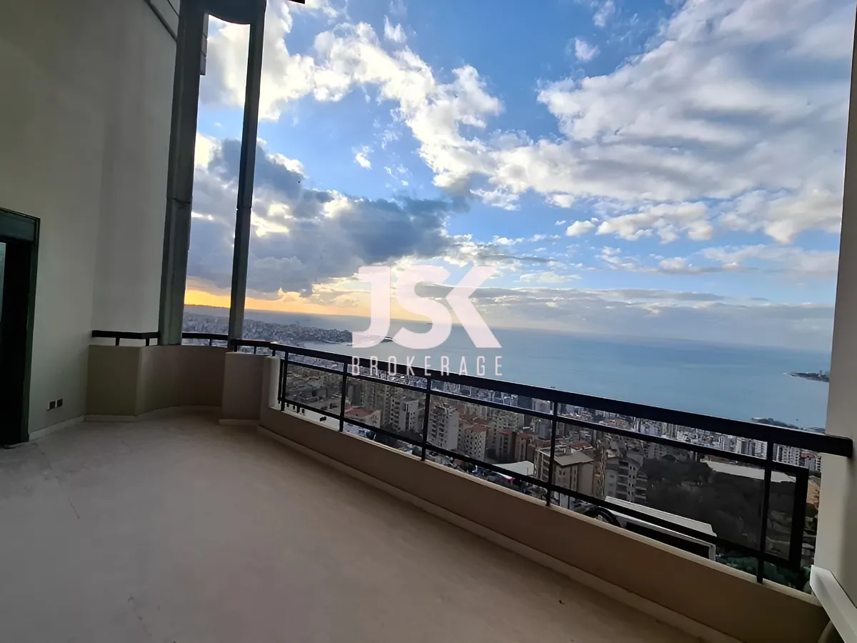 Triplex for Rent in Sahel Aalma, Lebanon - 4 bed, 6 bath