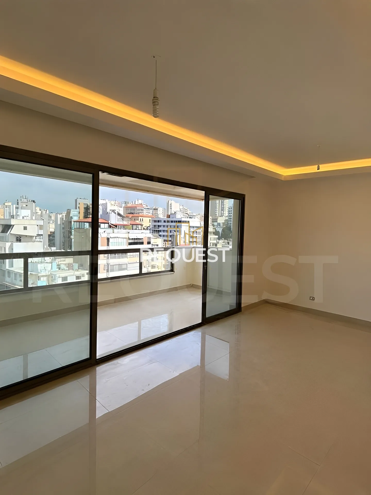 Apartment for rent in Caracas, beirut, lebanon