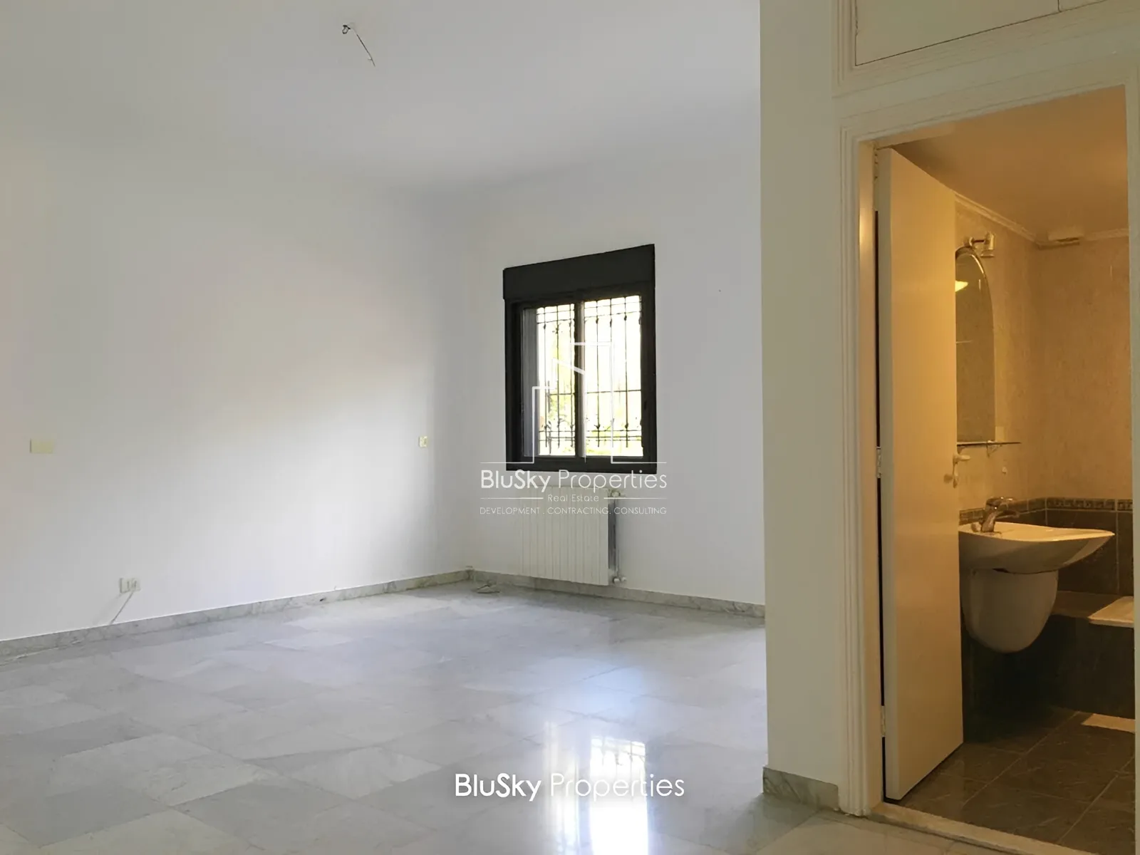 Apartment for Sale in Adma
