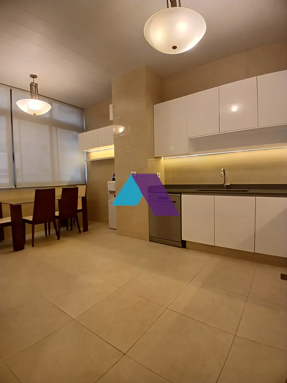Apartment for Sale in Manara - 3 bed, 3 bath