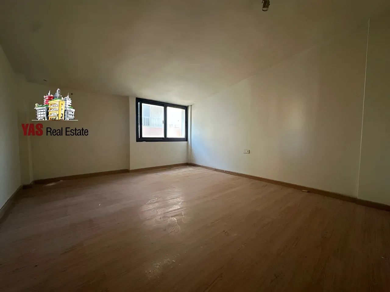 Apartment for Sale in Haret Sakhr