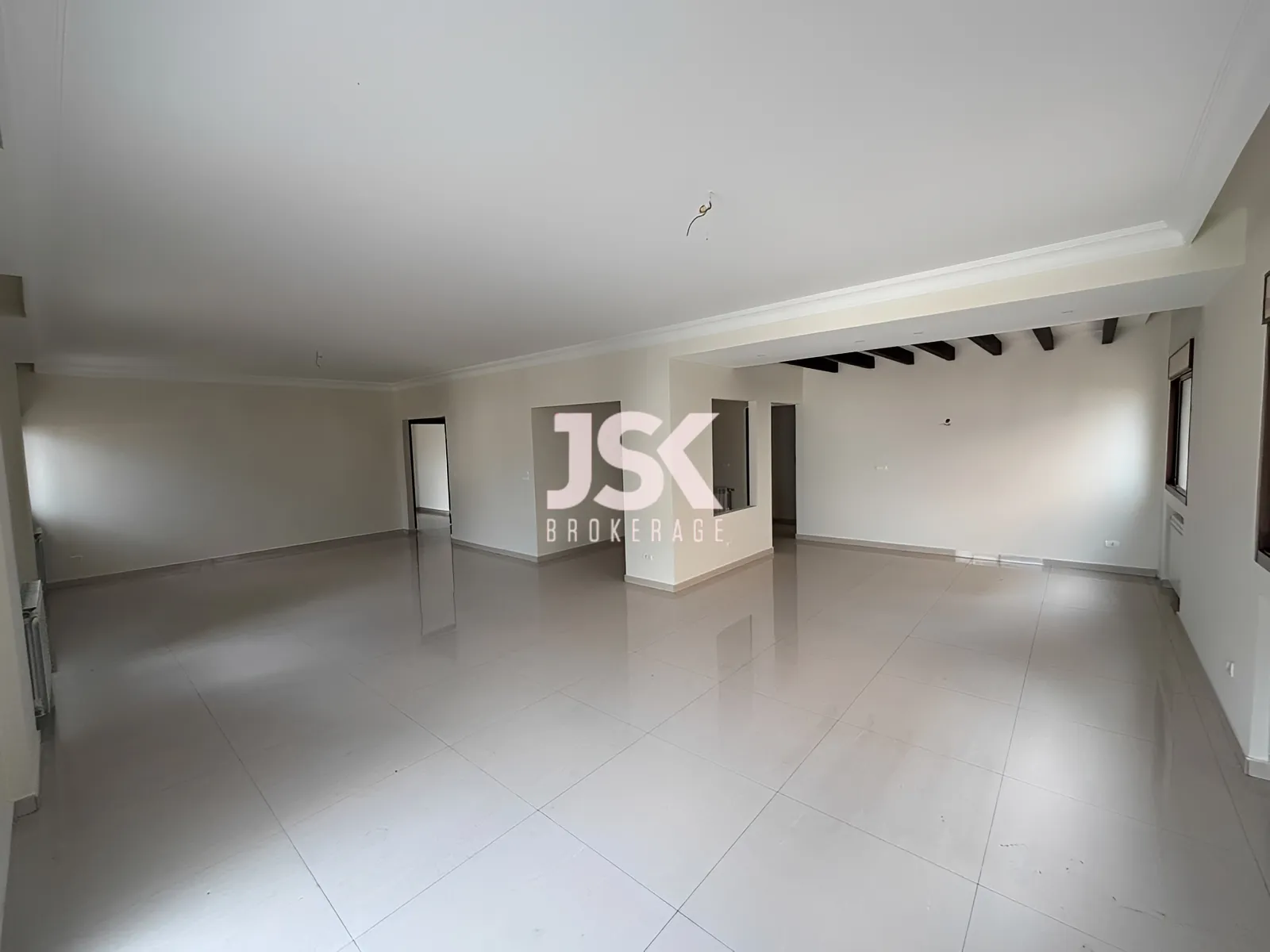 Apartment for Rent in Mazraat Yachoua