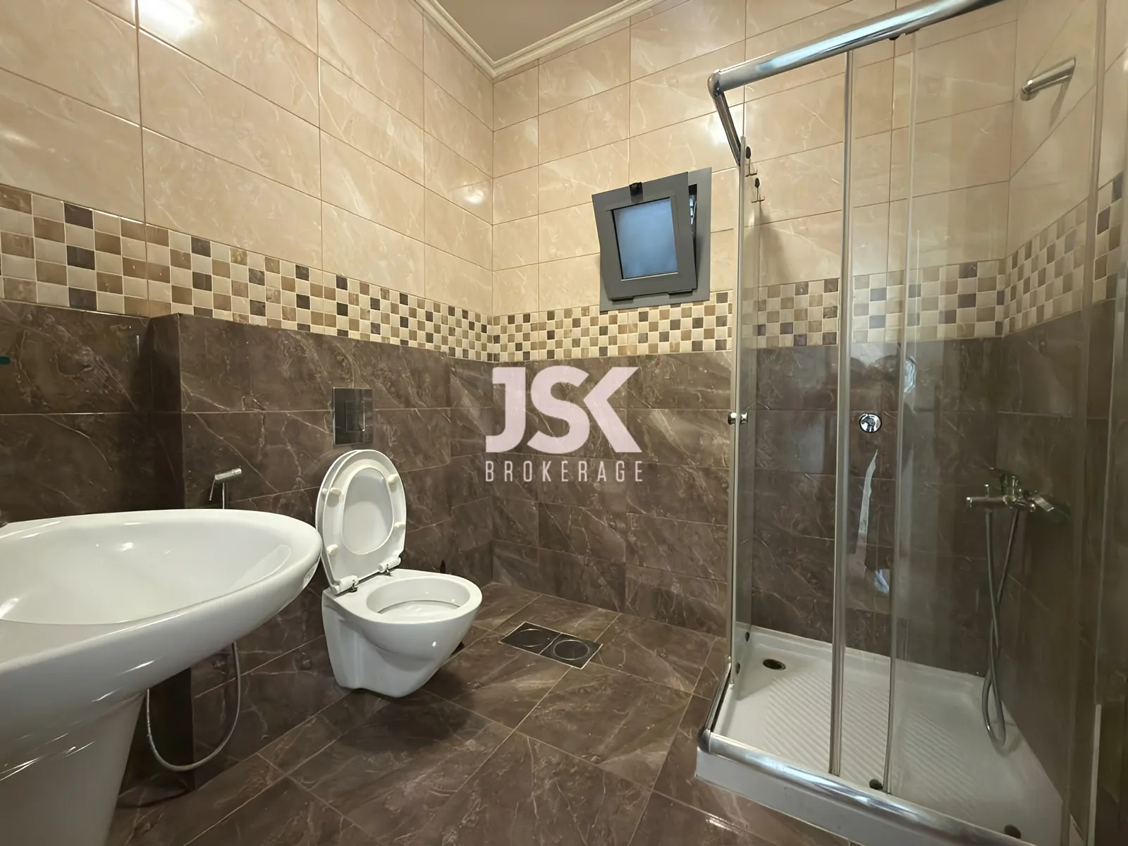Apartment for Rent in Achrafieh