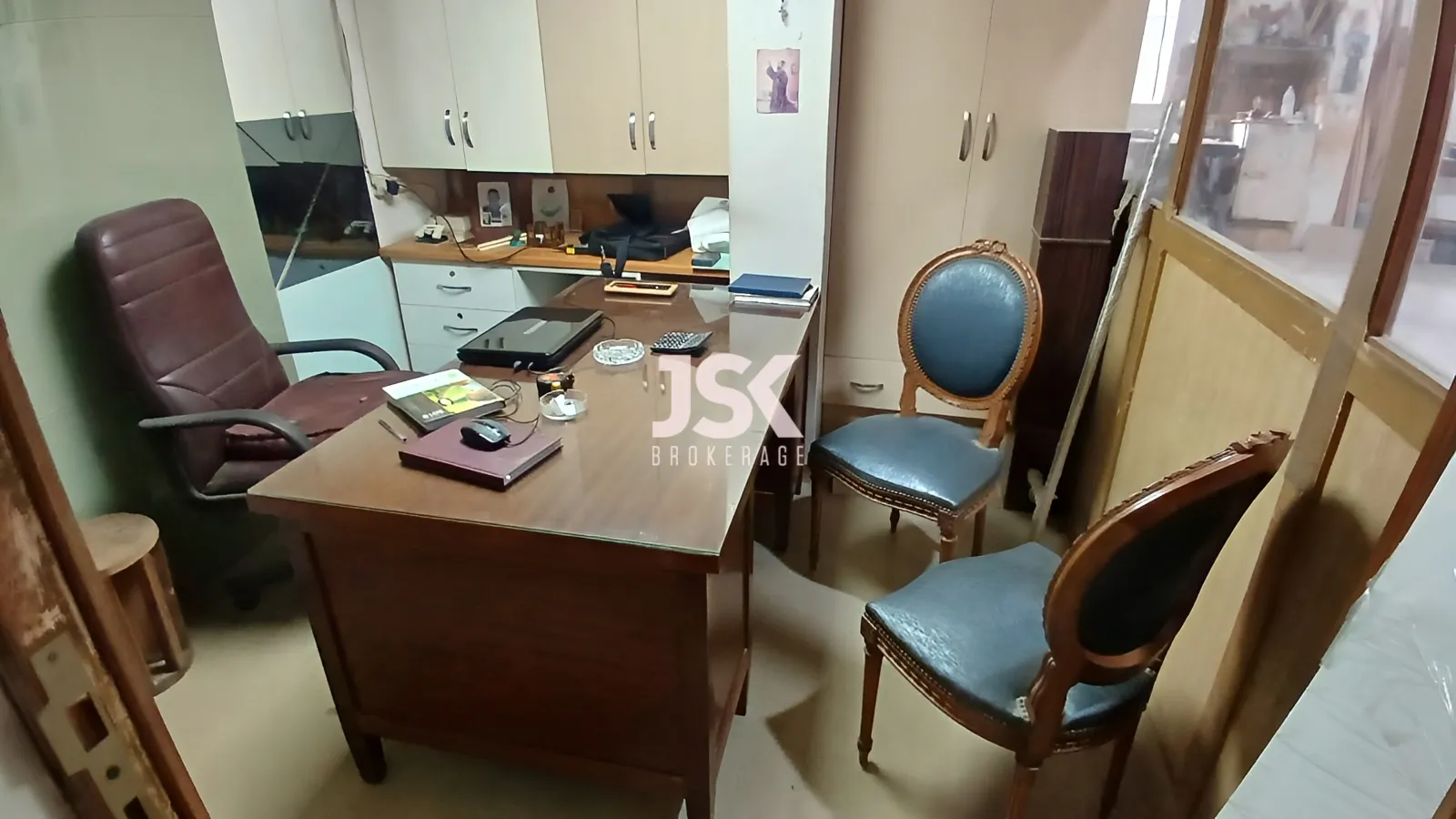 Office for Rent in Baouchriyeh