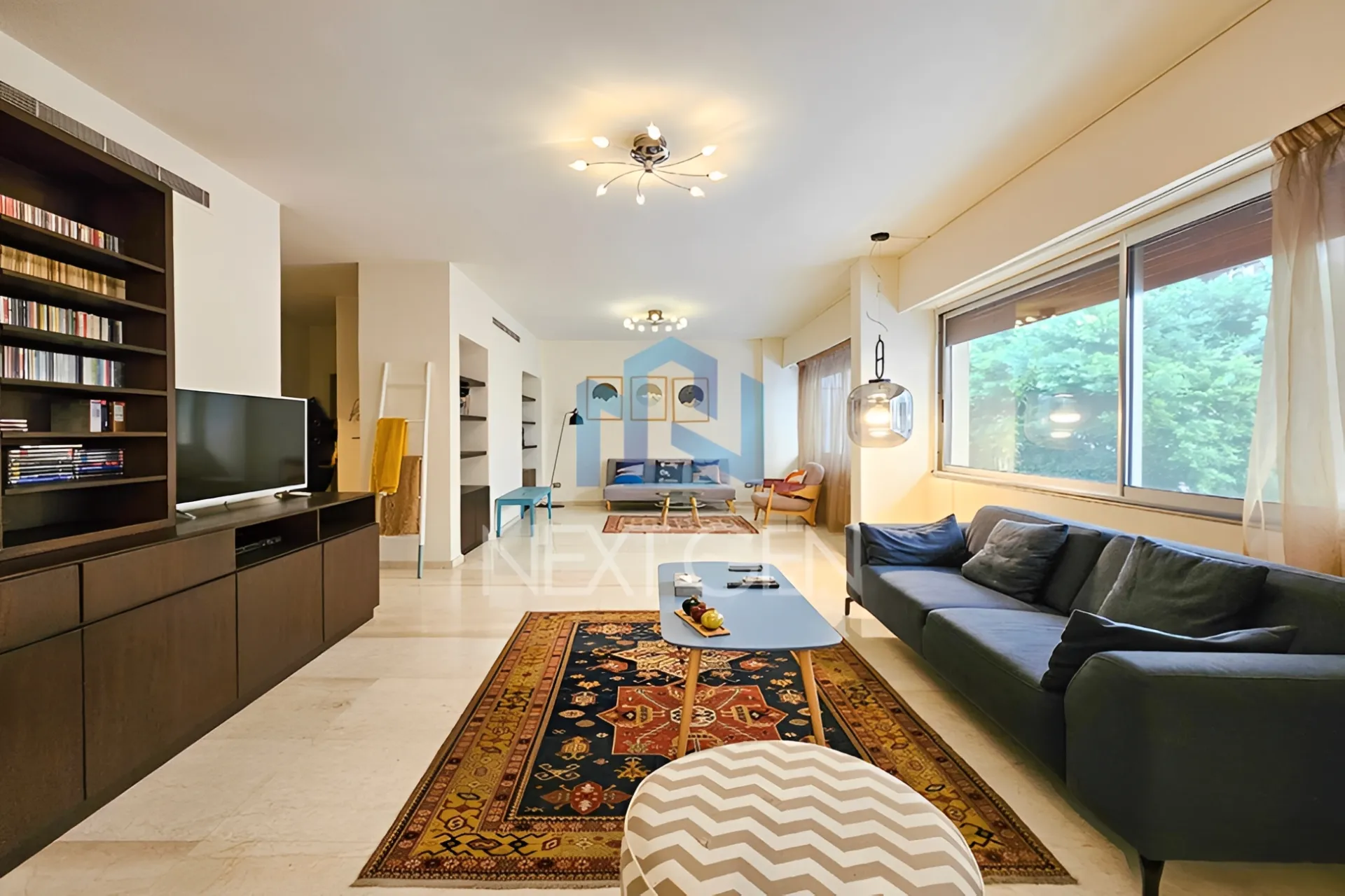 Apartment for rent in Achrafieh, Beirut, Lebanon - 1 bed, 2 bath