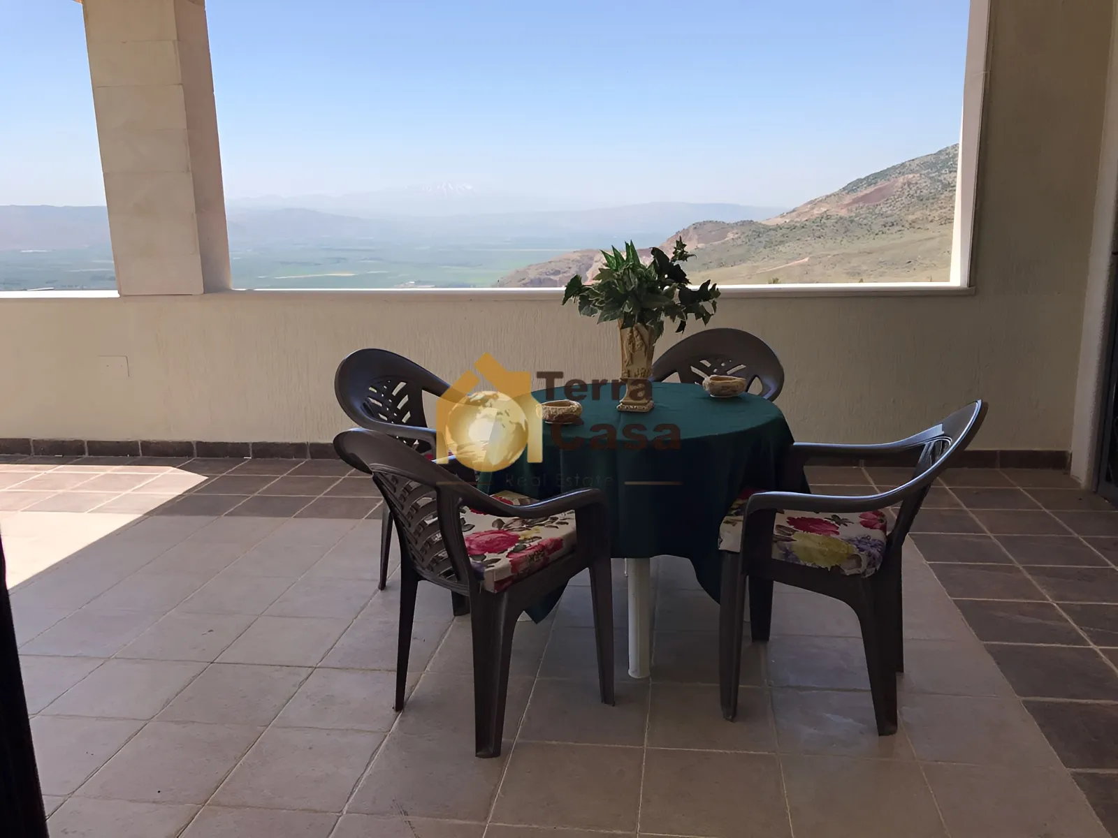 Villa for Rent in Zahle - 5 bed, 4 bath