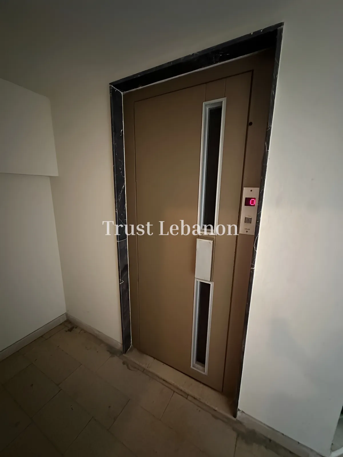Apartment for sale in Ain Saadeh