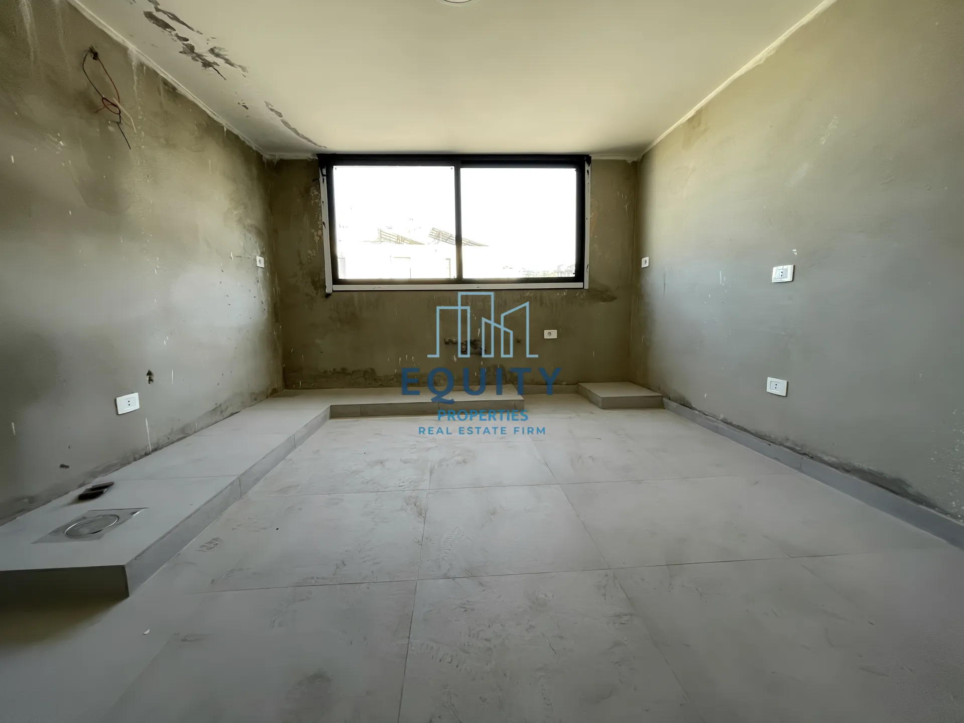Apartment for sale in Zouk Mosbeh - 3 bed, 4 bath