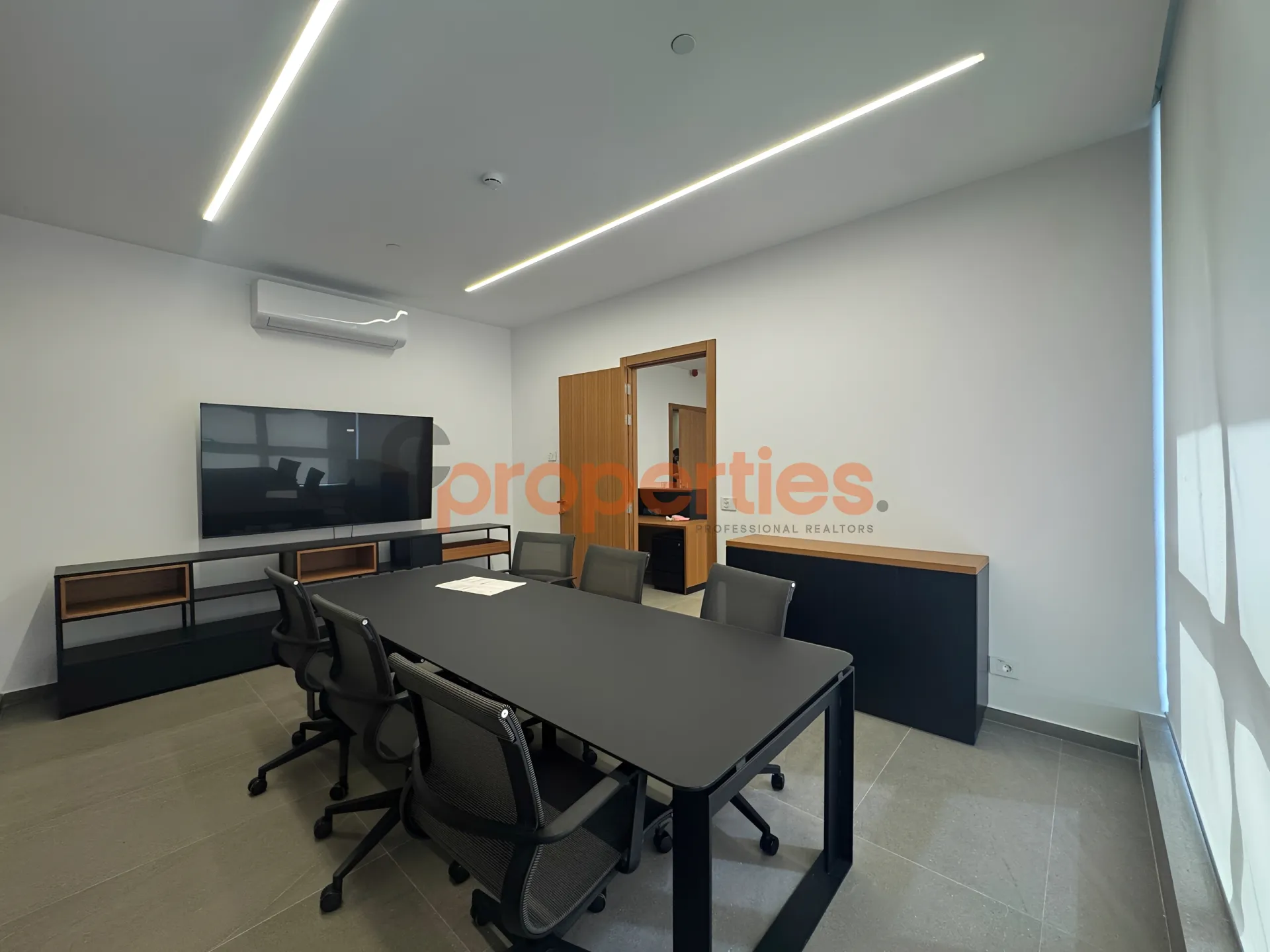 Office for Rent in Horch Tabet