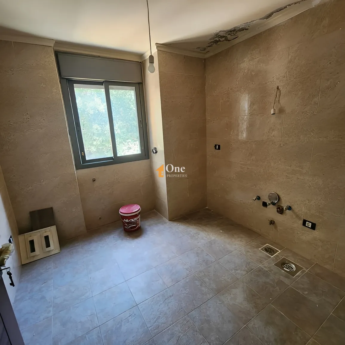 Triplex for Sale in Adma w Dafnah, Lebanon