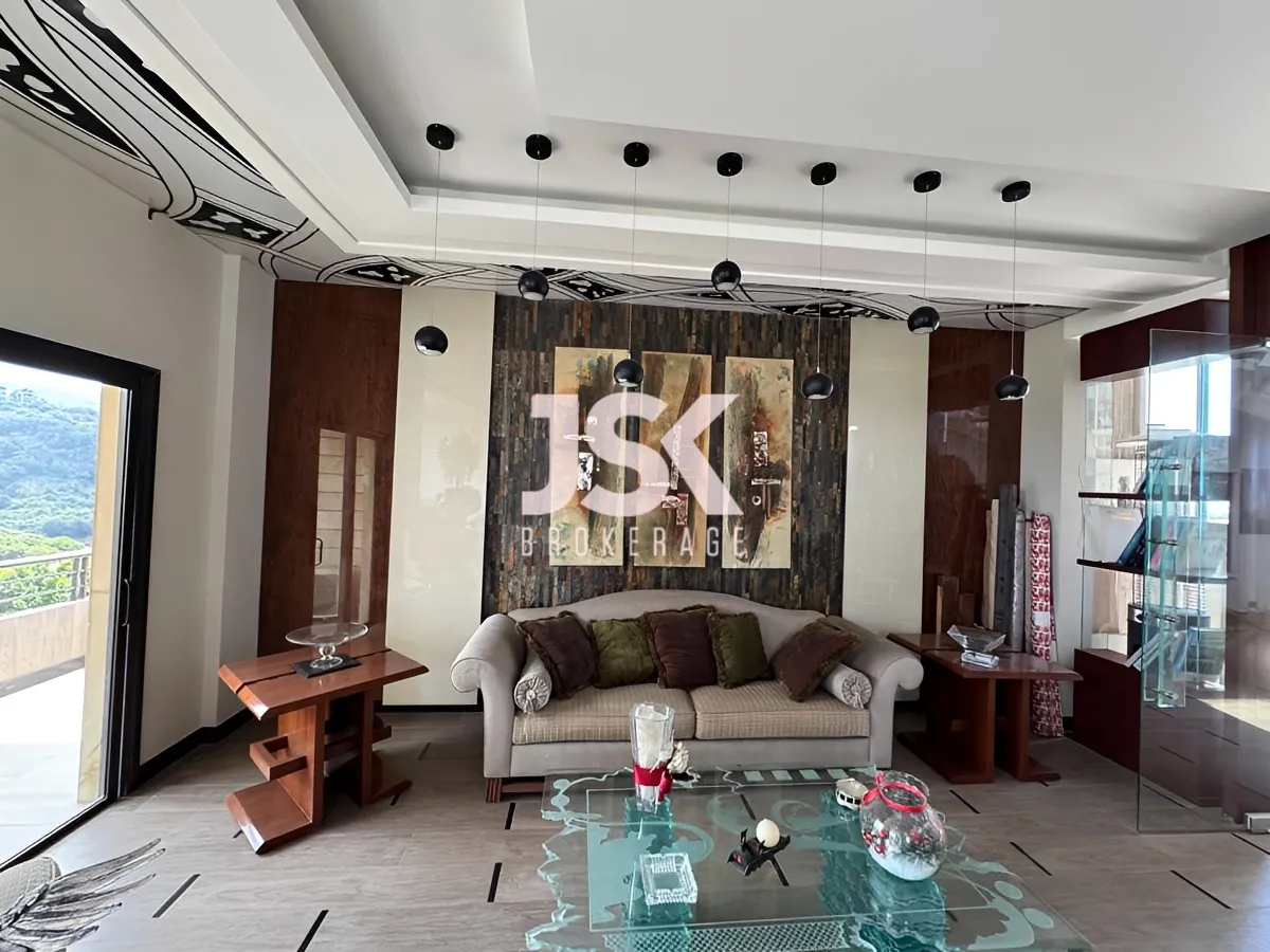 Commercial property for Sale in Mkalles, Lebanon