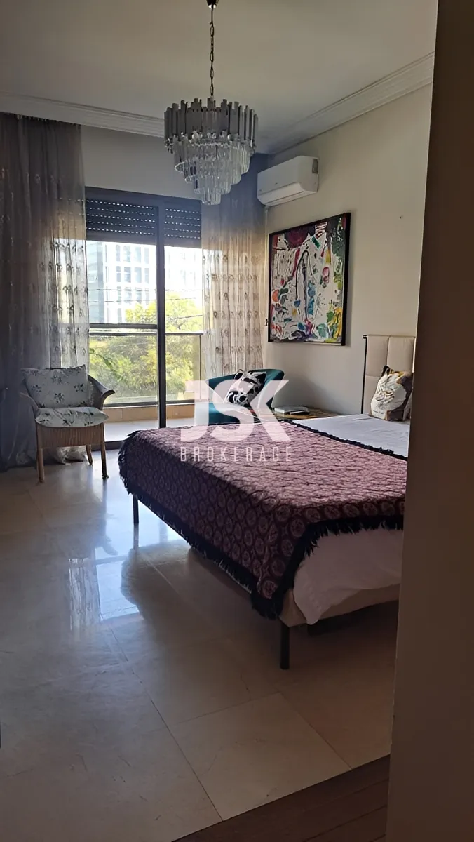 Duplex for Sale in Ramlet El Bayda, Beirut, Lebanon - 4 bed, 4 bath
