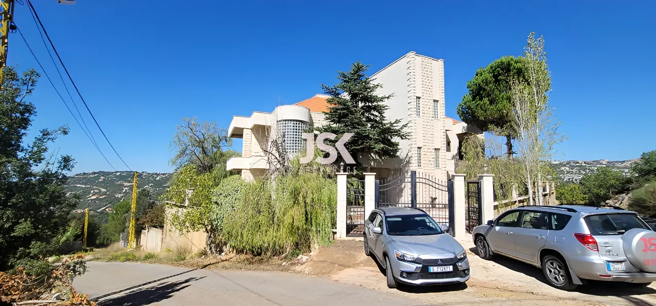 Villa for Sale in Kafr