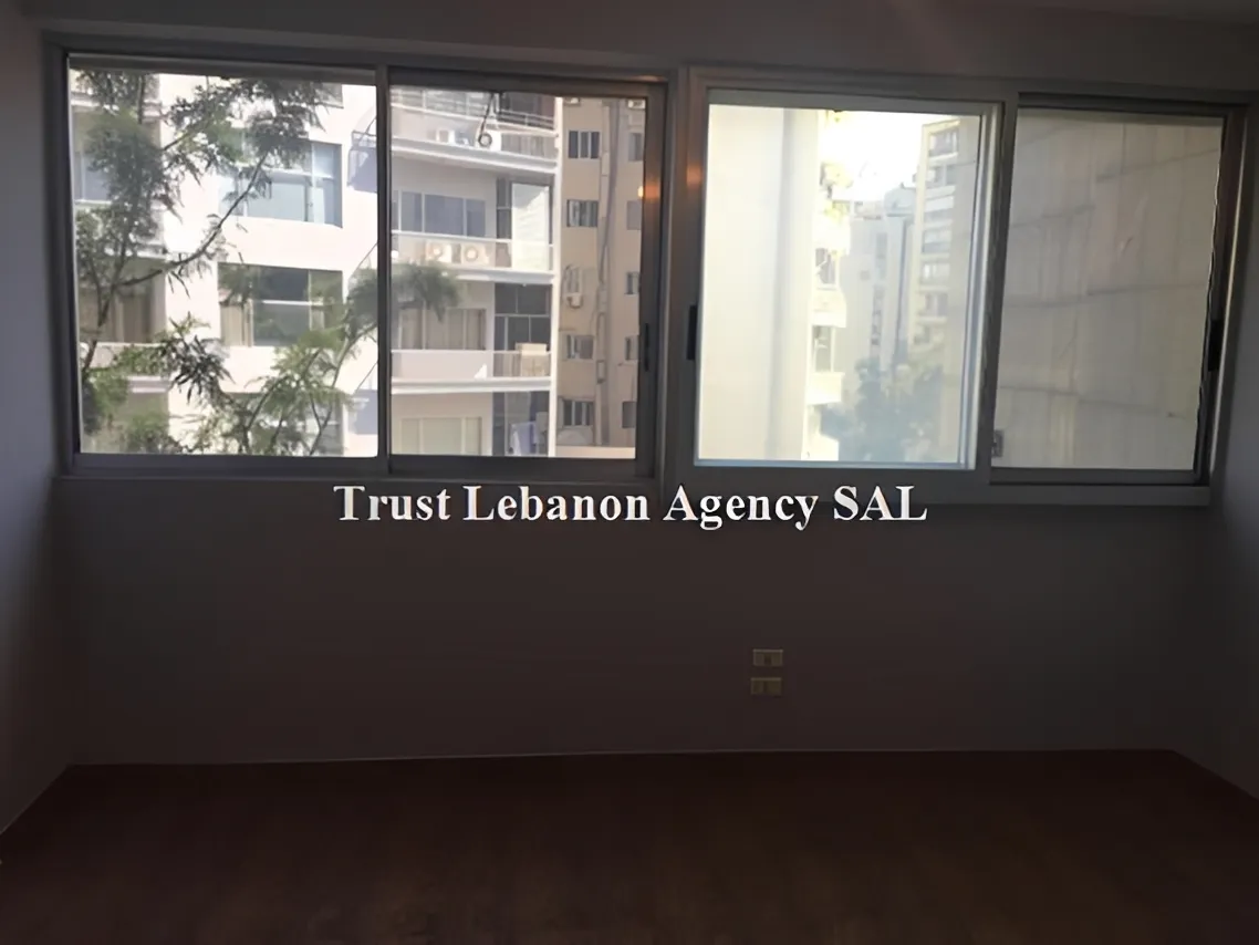 Office for rent in Achrafieh, Sessine