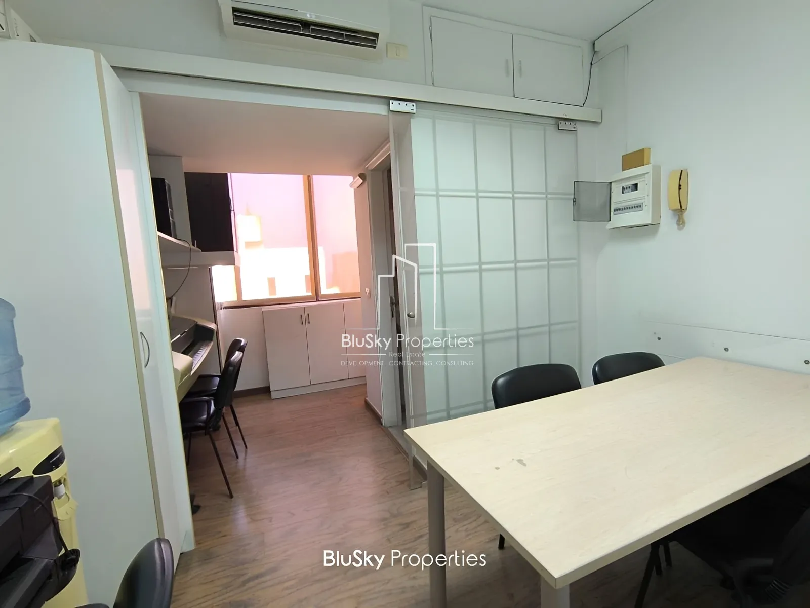 Office for sale in Antelias