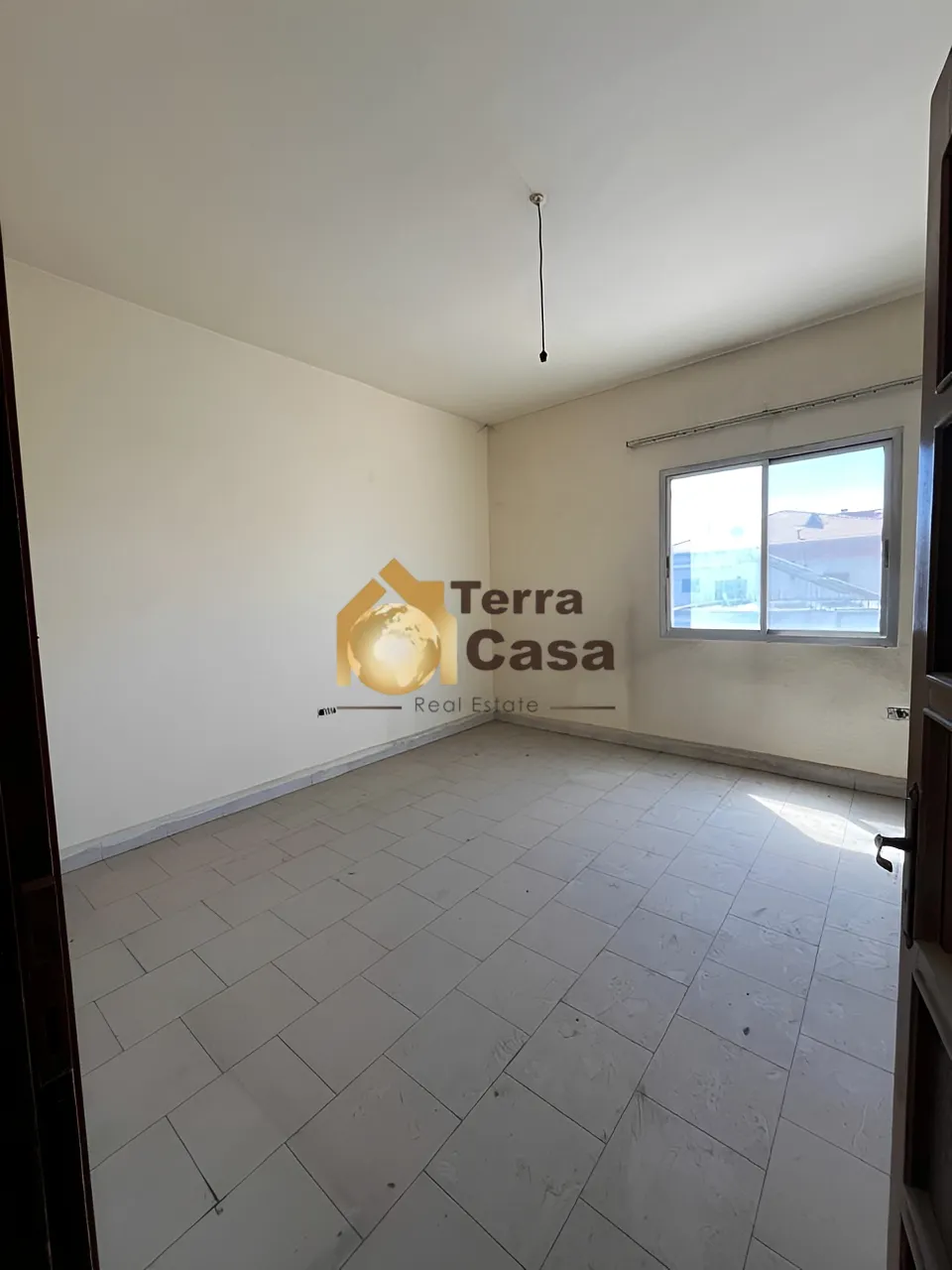 Apartment for Sale in Haouch el Omara - 2 bed, 1 bath