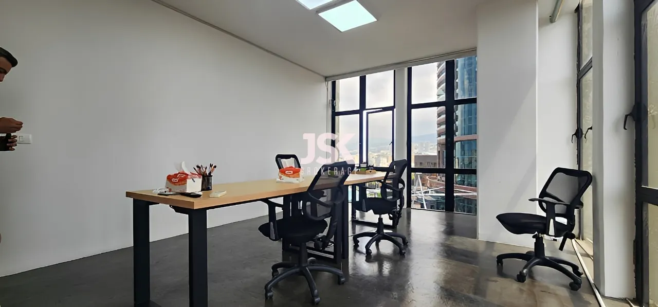 Office for Sale in Horch Tabet