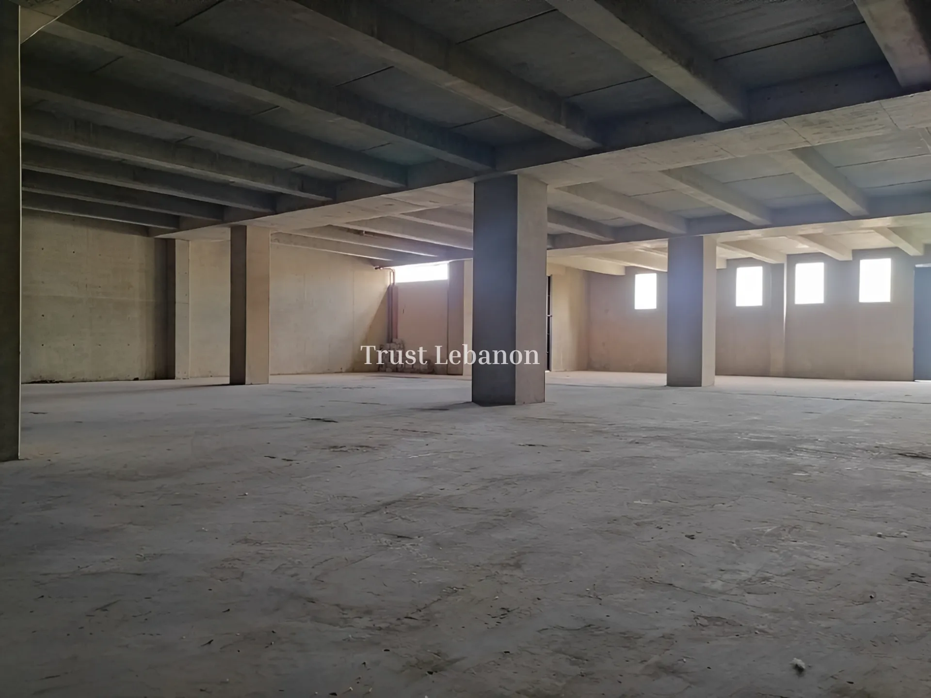 Warehouse for rent in Roumieh, Lebanon