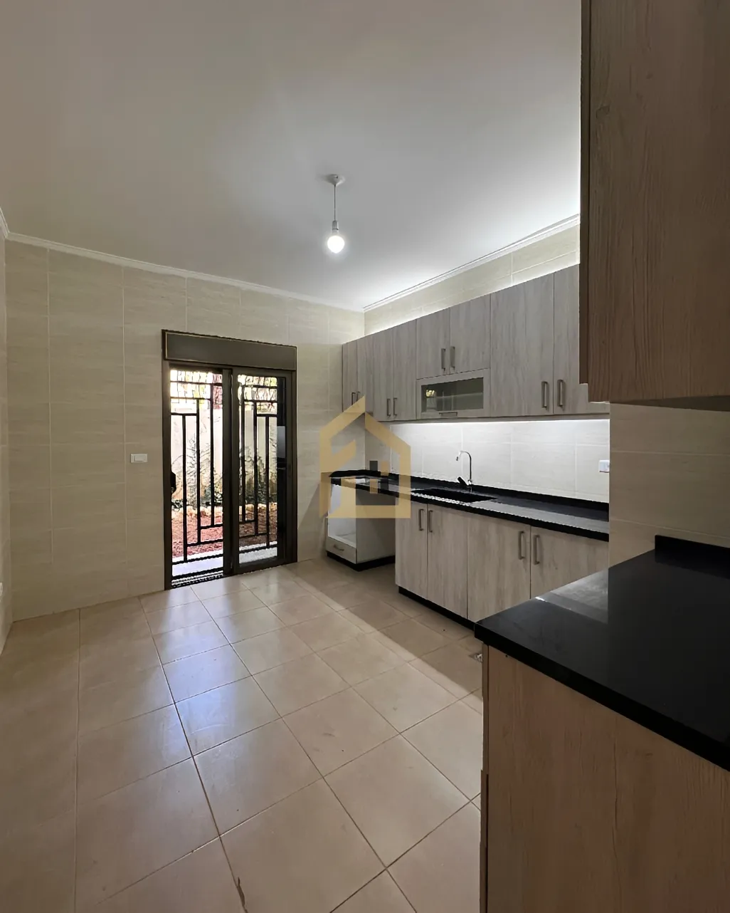 Apartment for sale in Broummana, Lebanon - 3 bed, 4 bath