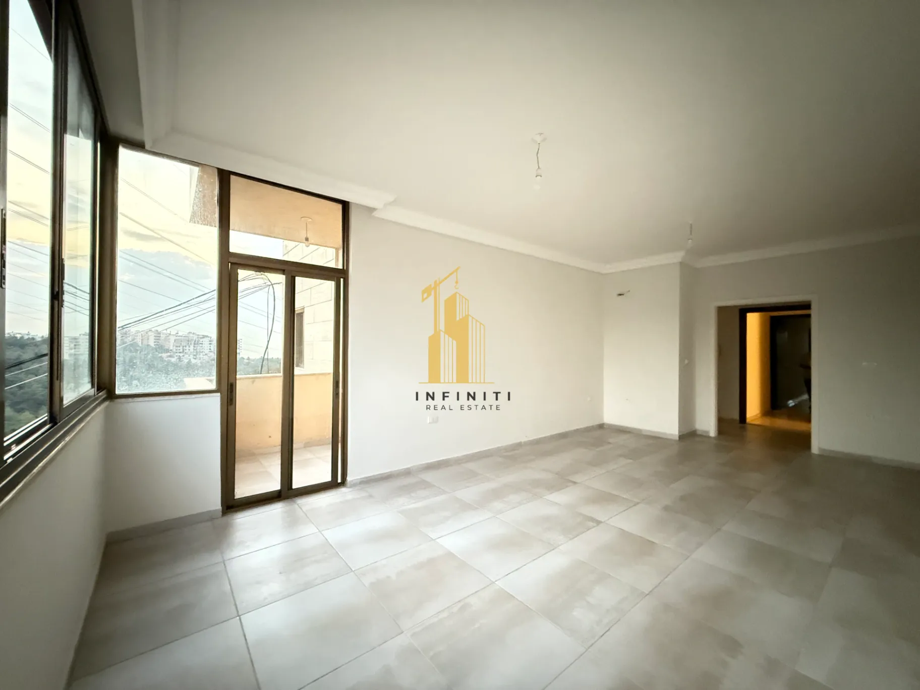 Apartment for sale in Dawhet Aramoun, Lebanon - 2 bed, 2 bath