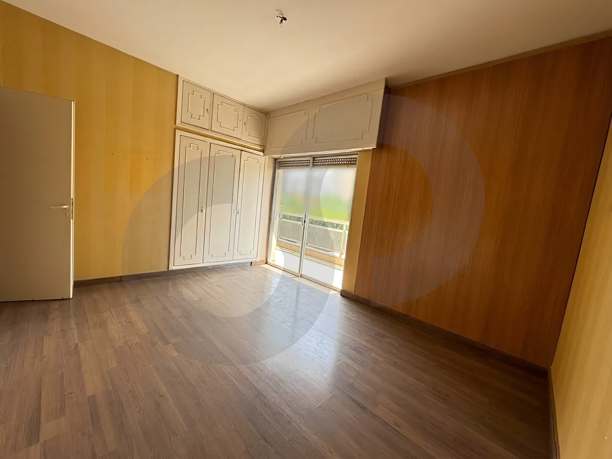 Building for Sale in Jnah