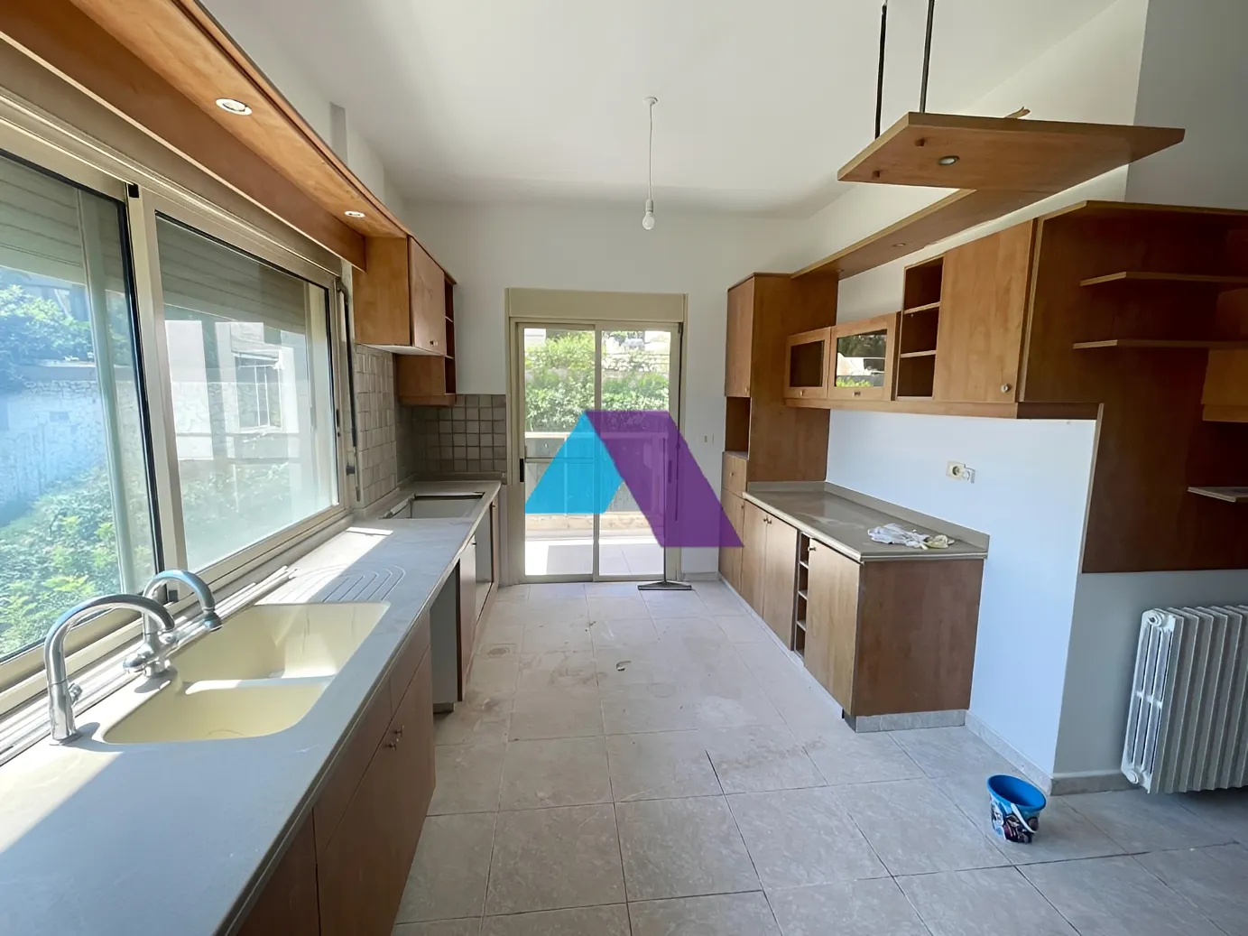 Apartment for Sale in Adma w Dafnah