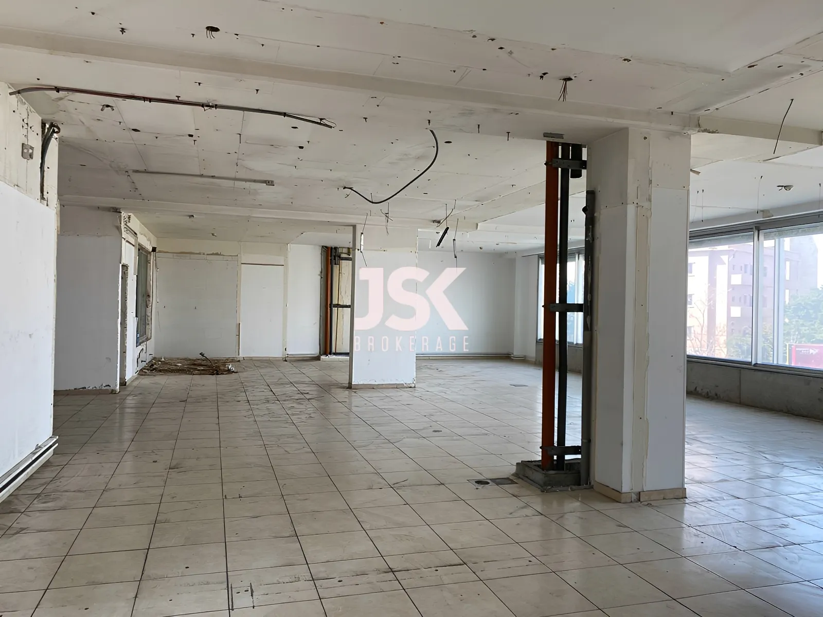 Office for Rent in Achrafieh