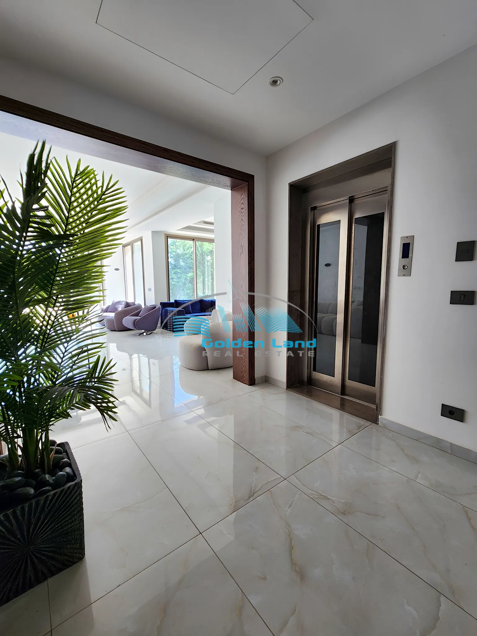 Villa for Rent in Baabdat