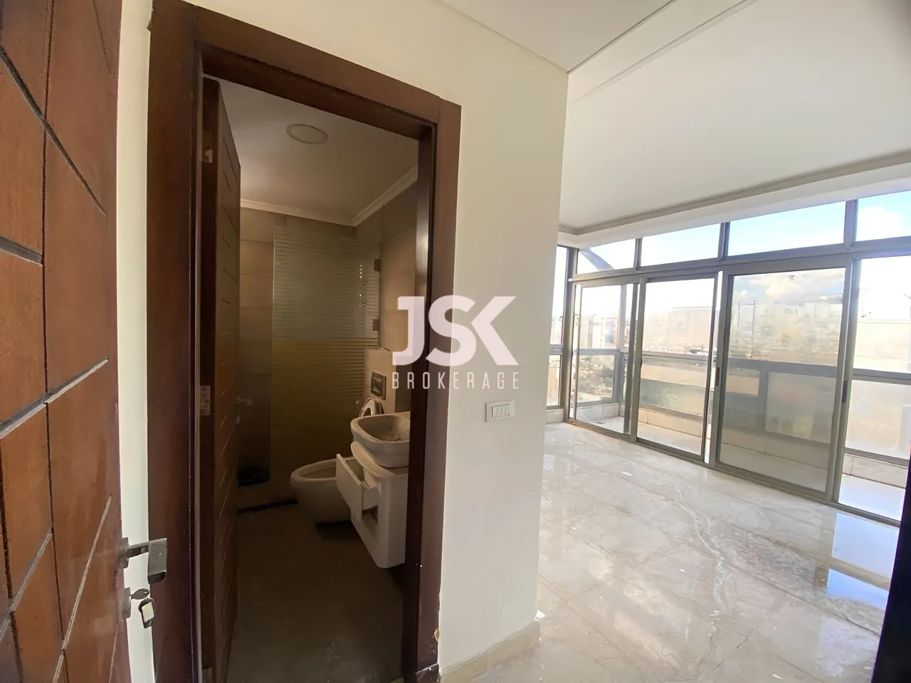 Apartment for Sale in Ras Beirut - 2 bed, 3 bath