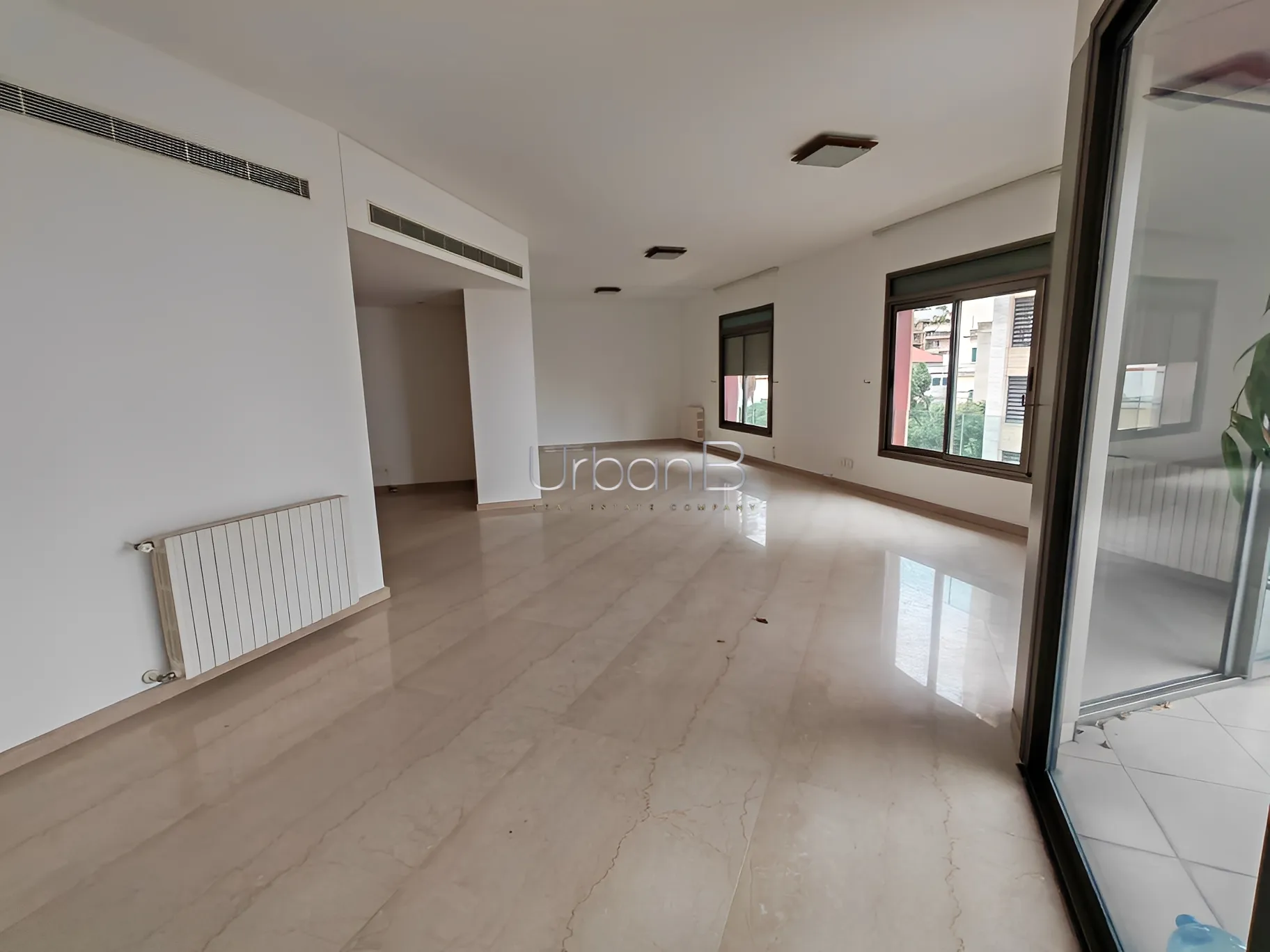 Apartment for Rent in Mar Meter, Achrafieh, Beirut - 3 bed, 5 bath