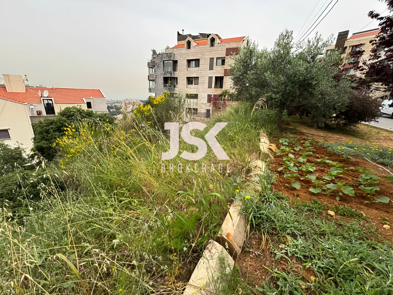 Land for Sale in Mtaileb
