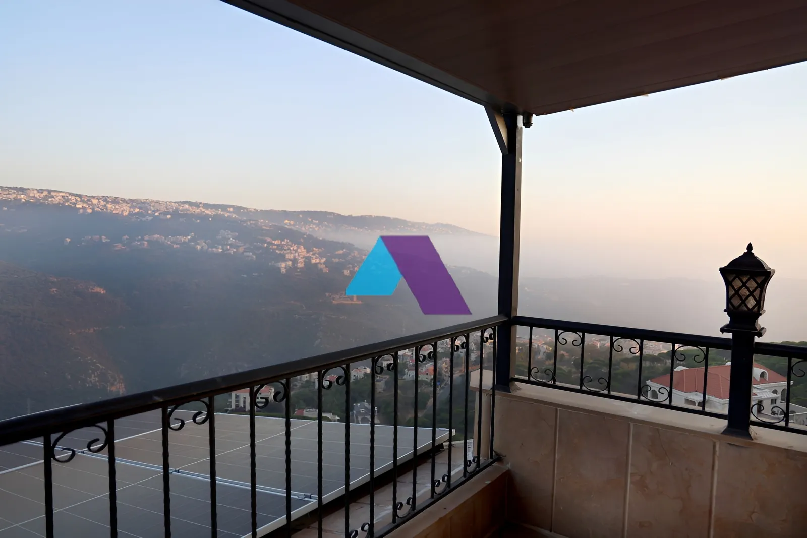 Building for rent in Beit Meri