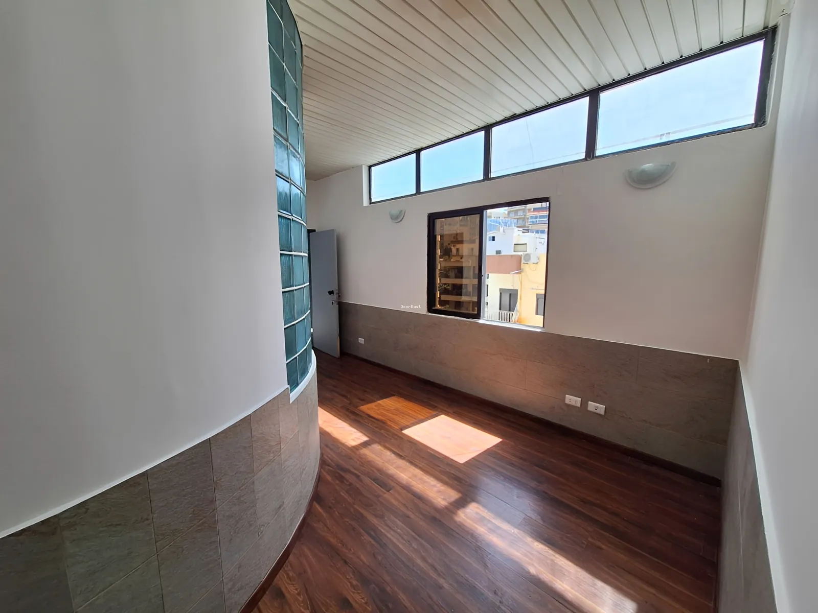 Office for rent in Zouk Mosbeh