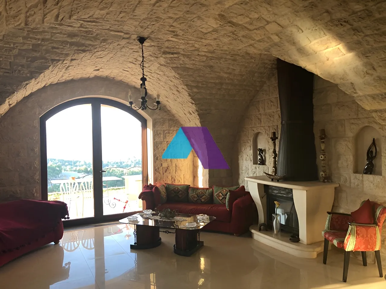 Villa for Sale in Ajaltoun