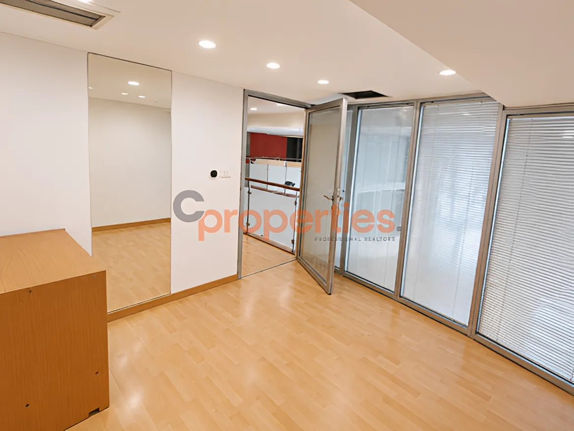 Shop for Sale in Achrafieh
