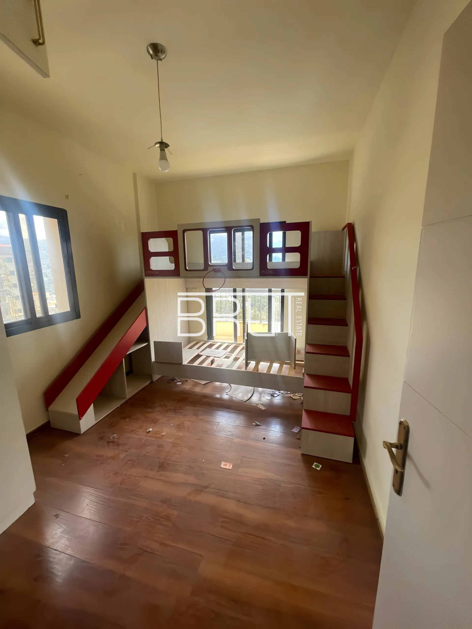 Apartment for Rent in Ballouneh