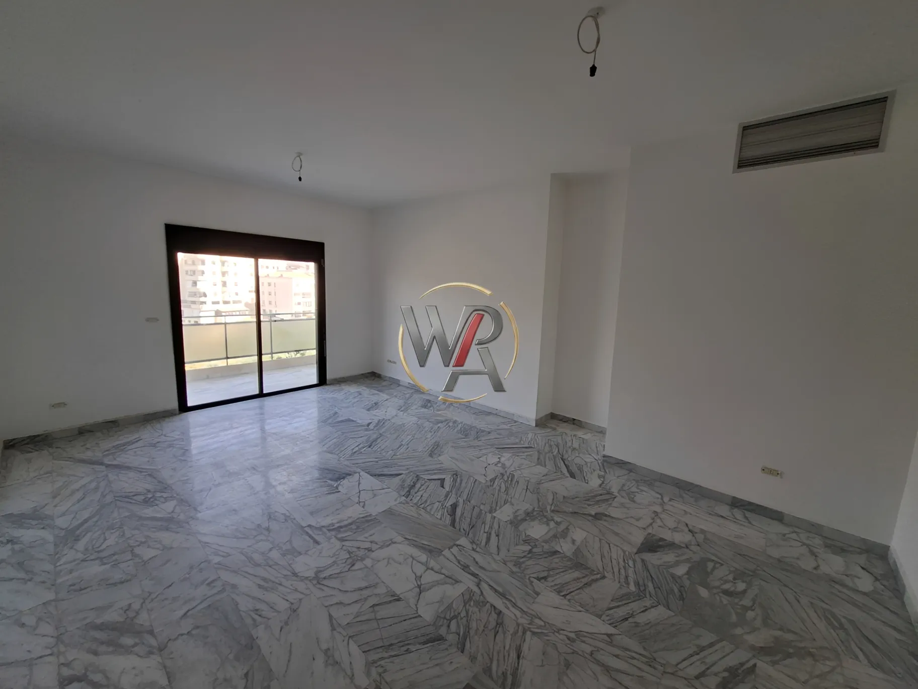 Apartment for sale in Aaoukar, Lebanon