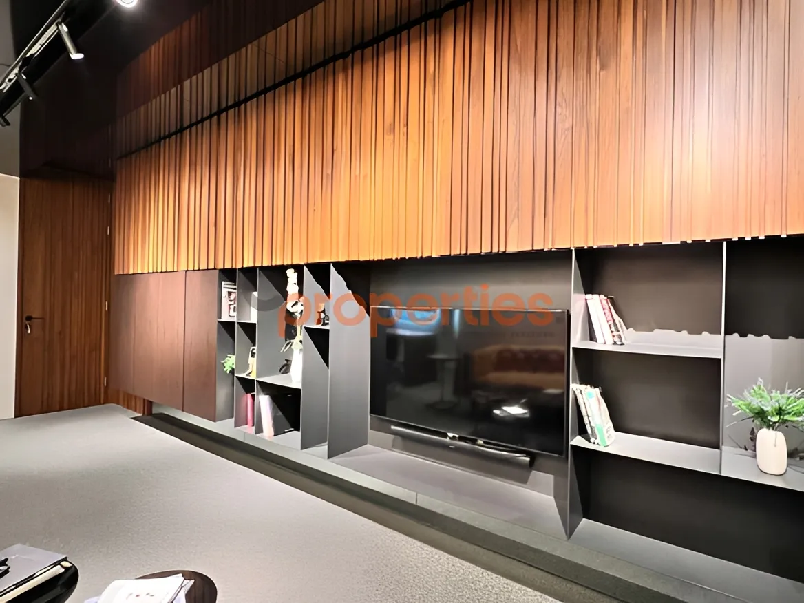 Office for Rent in Dekwaneh