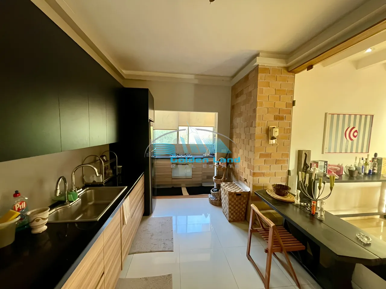 Apartment for Sale in Haret Sakher