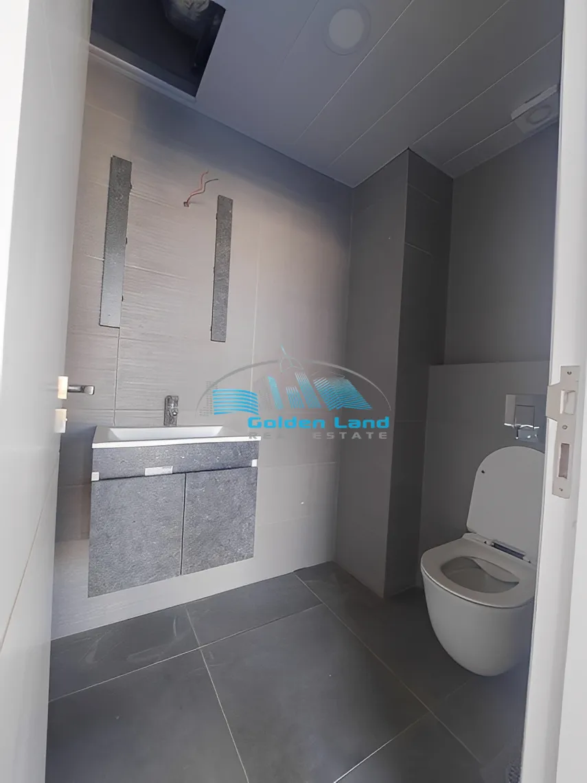 Office for Sale in Dbayeh