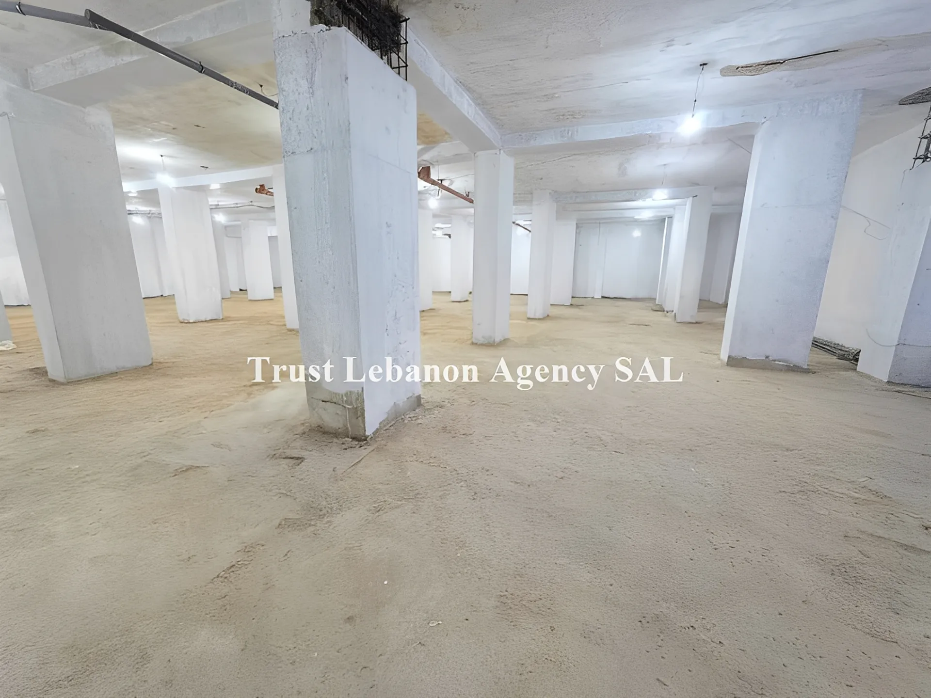 Commercial Property For Sale in Baabda, Hazmieh