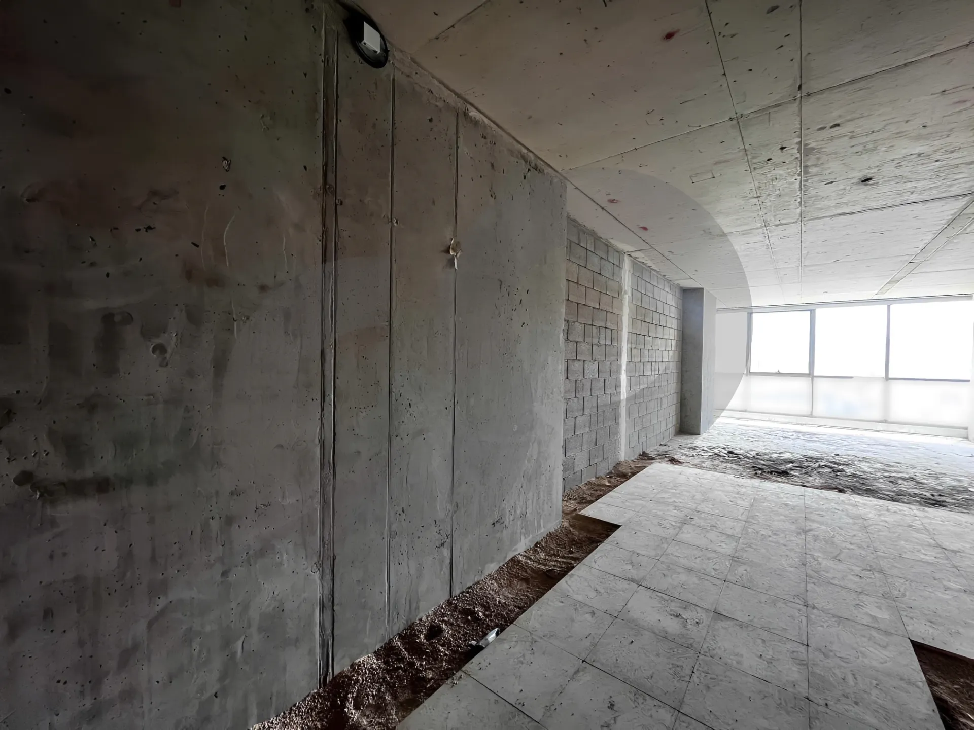 Commercial Property for Sale in Dekwaneh