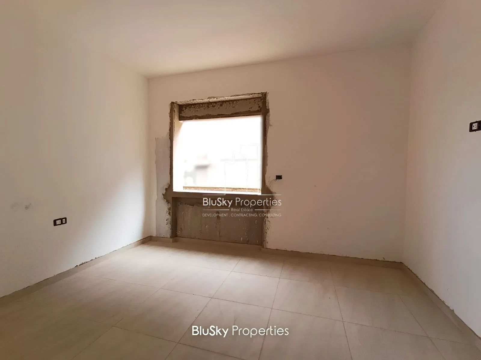 Apartment for Sale in Ghedress