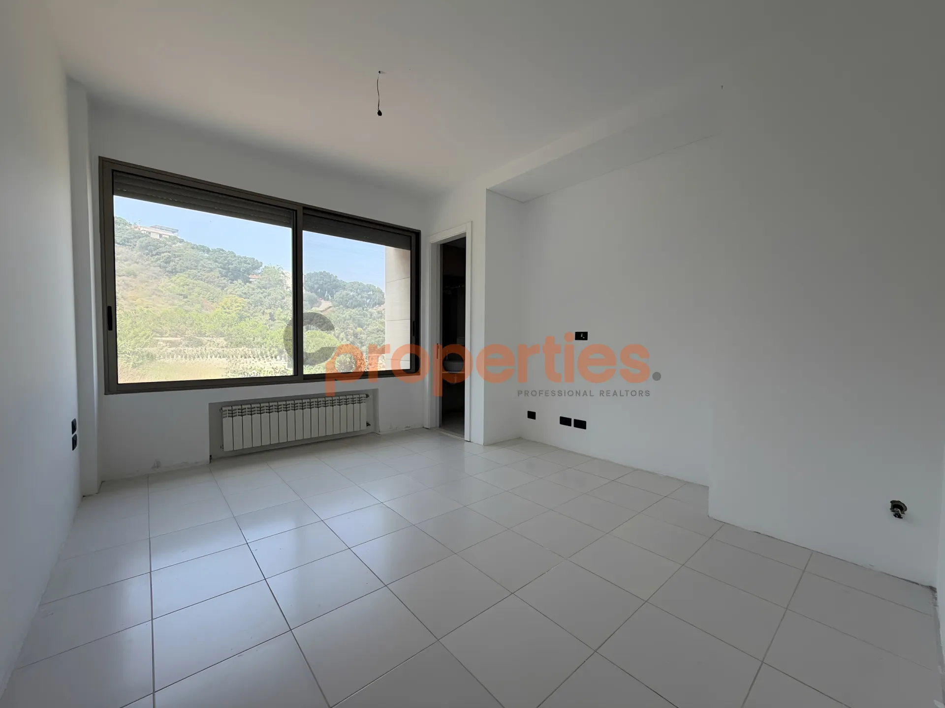 Apartment for Rent in Mtaileb
